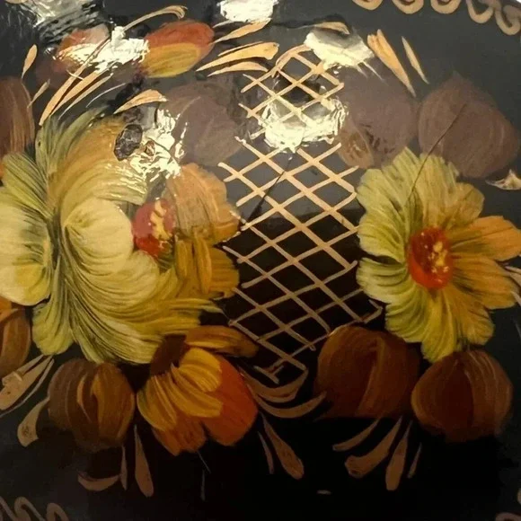 Vintage 60s-70s Hand Painted Floral Wooden Brooch Pin Black Signed - Picture 3 of 5